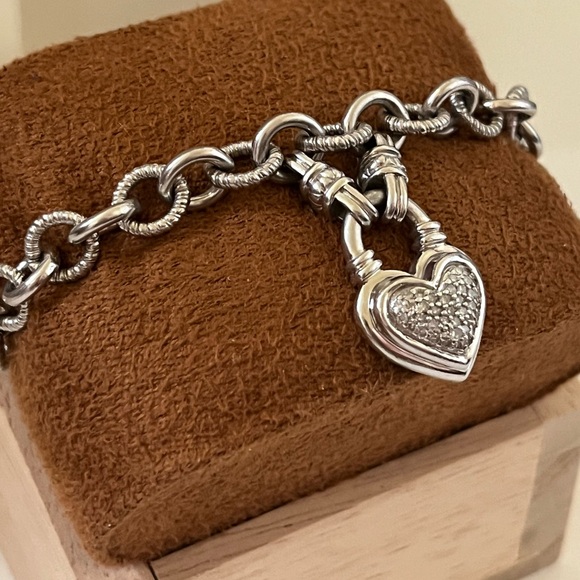 Sterling Silver Diamond Heart Charm Toggle Bracelet - Picture 7 of 10